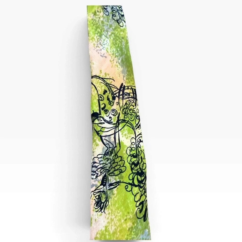 Unbranded necktie showcases